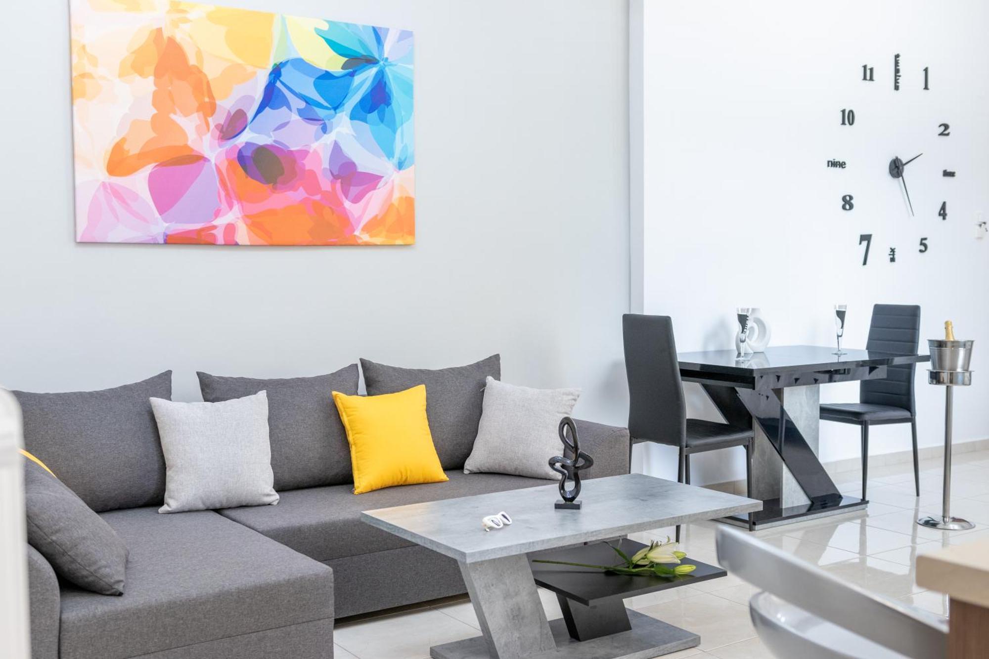 H4 Art Sparta Apartment Extérieur photo